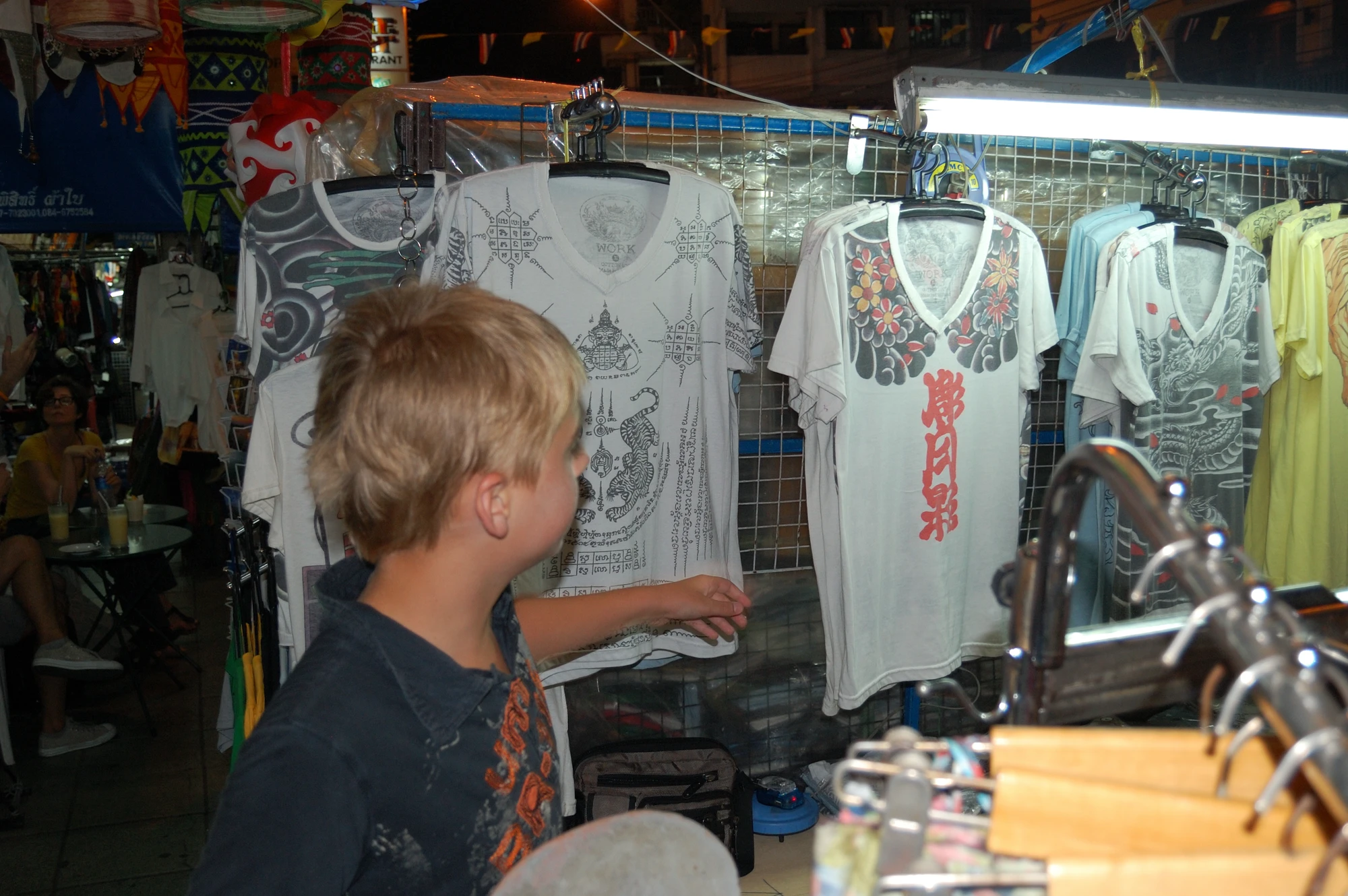 Gustaf i shoppartagen