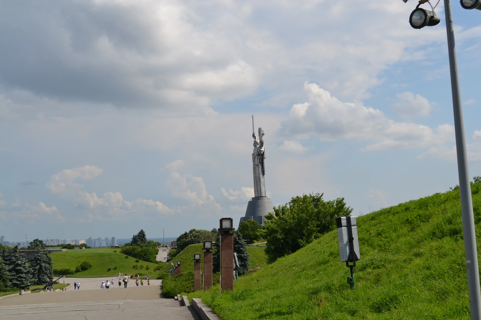 Moderlandsmonumentet. Vi promenerade dit från boendet