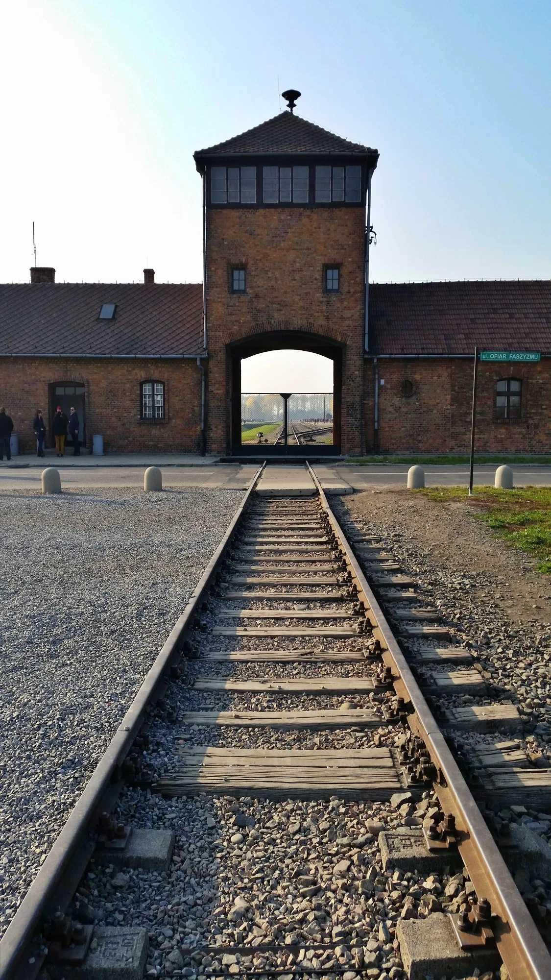 Birkenu, världens mest fruktansvärda ställe. Bilderna talar för sig själv. Måste besökas någon gång i livet.