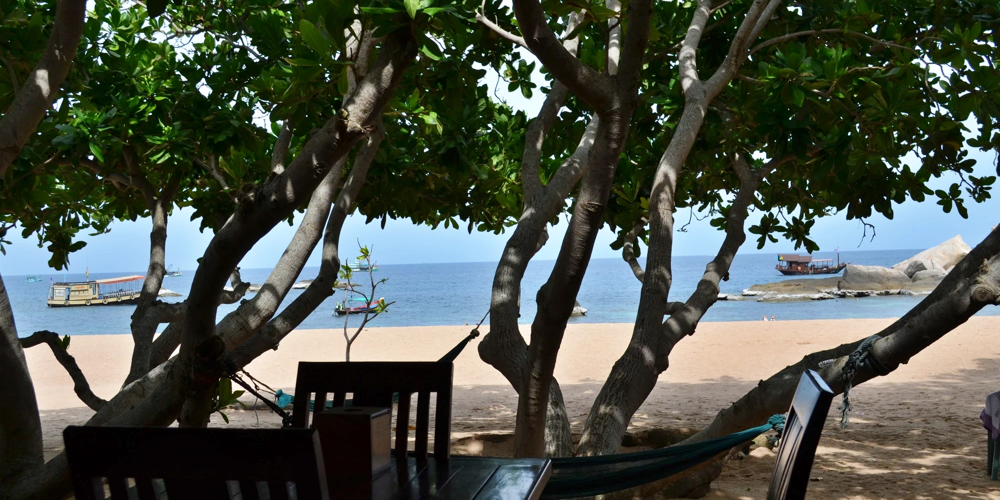 Tanote Bay