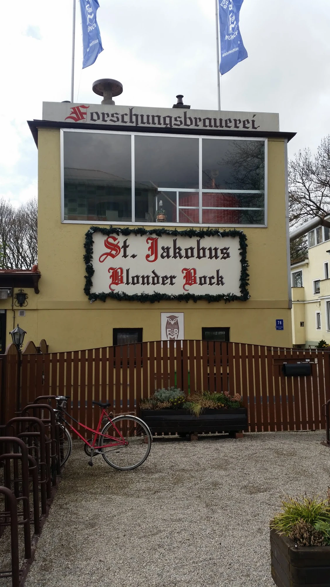 Bräustüberl der Forschungsbrauerei, väldigt bra ställe. Extra bra efter en lång promenad som föregick besöket