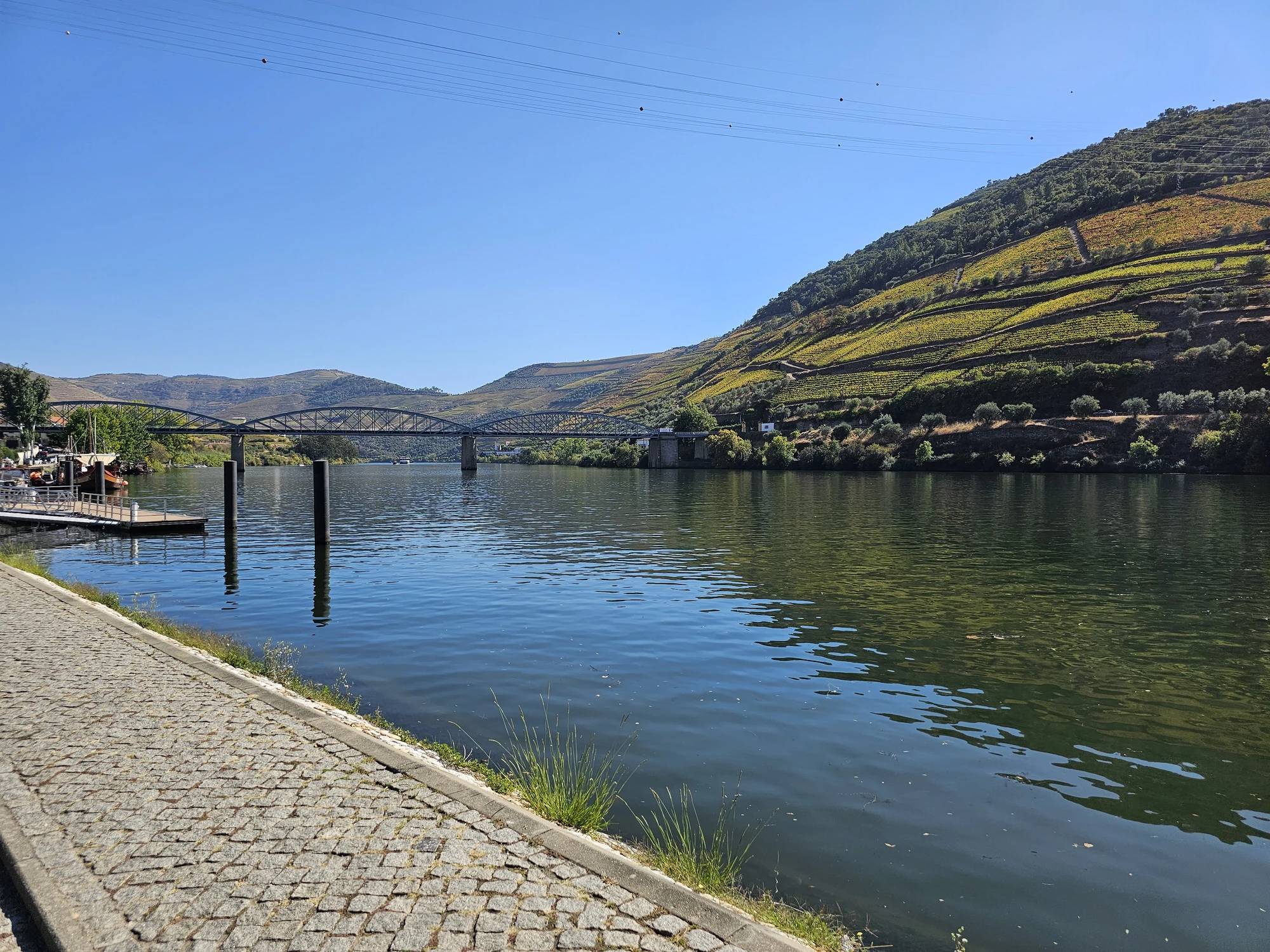 Pinhão Hamn
