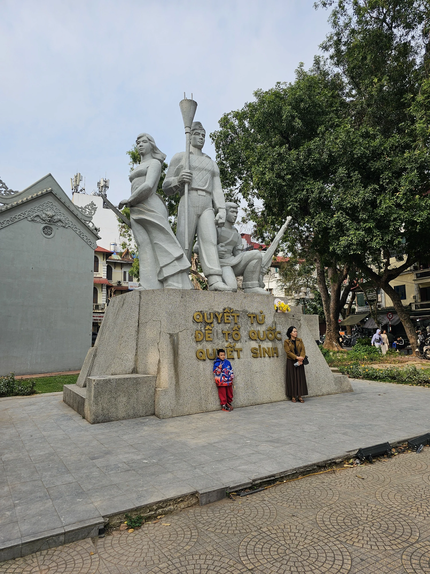 Monummentet&nbsp;Tượng Đài Quyết Tử