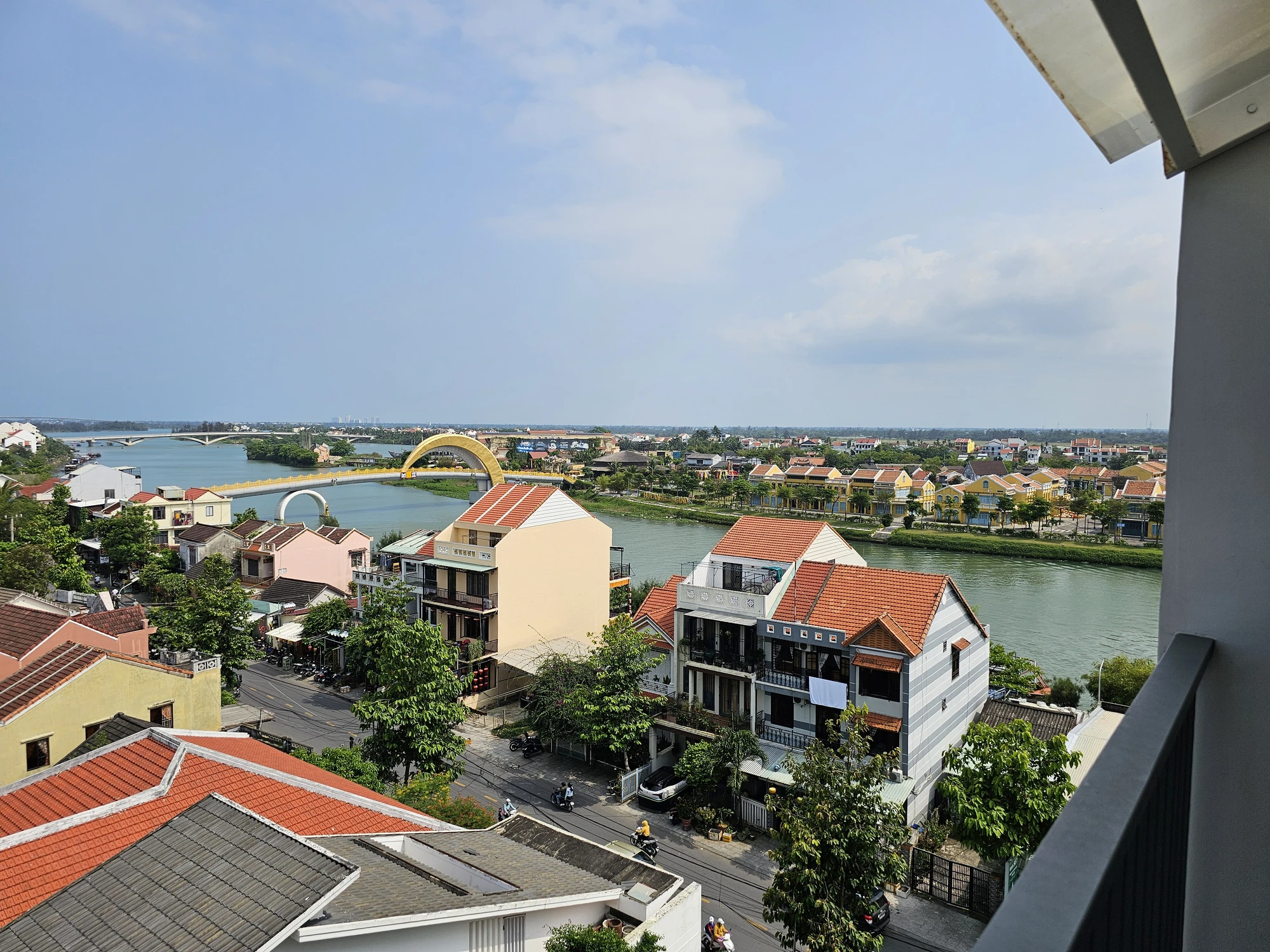Bron över till Hoi An Memories Land