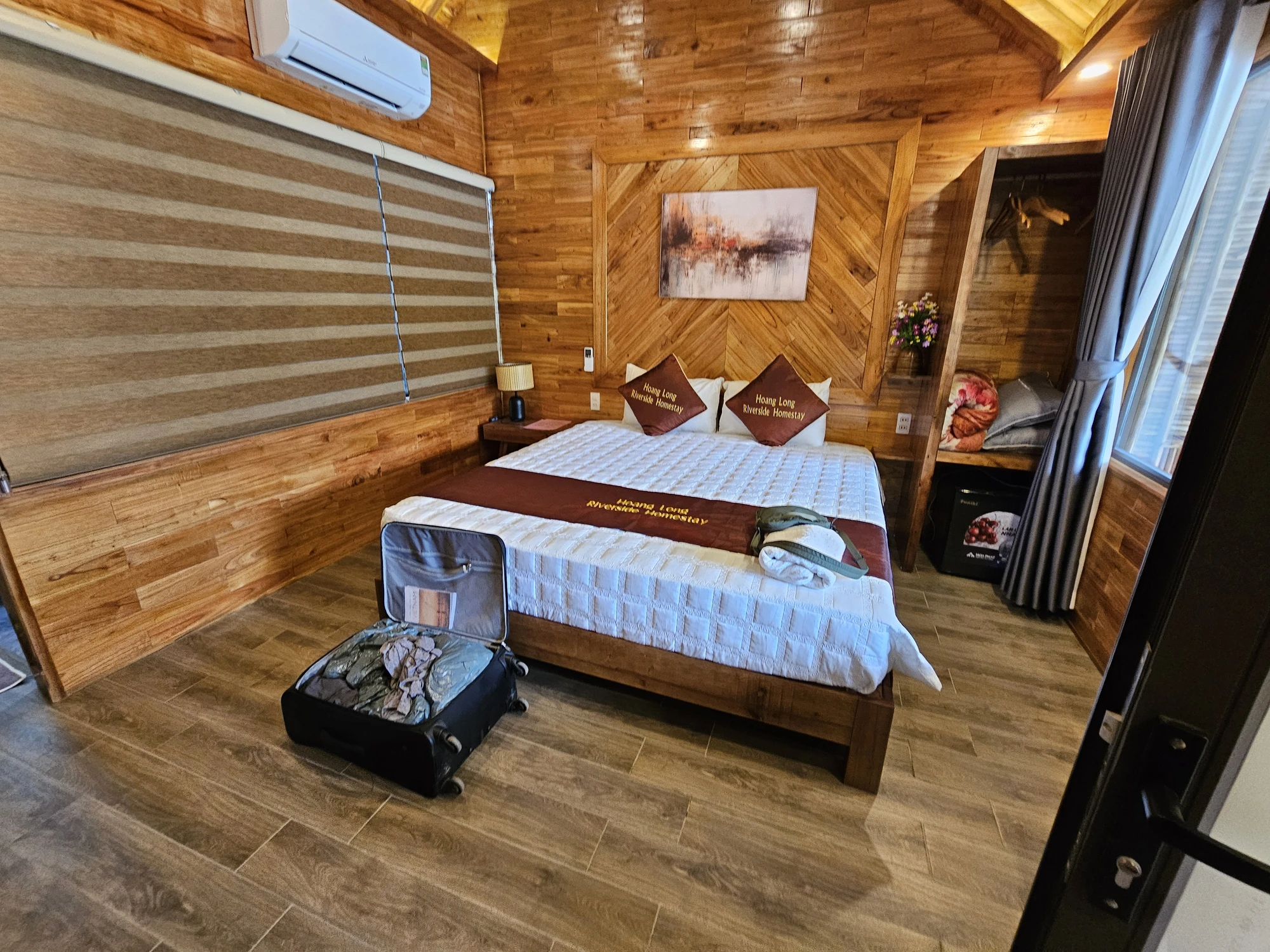 Hoang Long Riverside Homestay