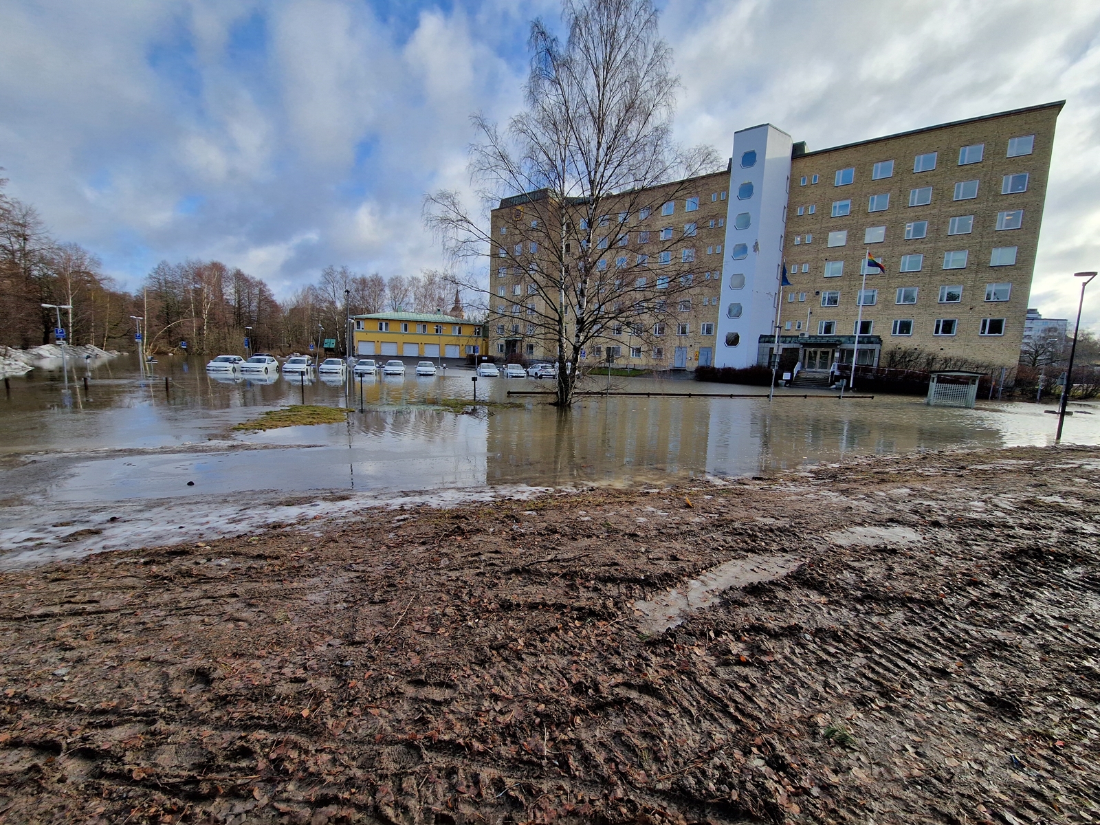 Översvämning på väg till Huddinge 17 februari