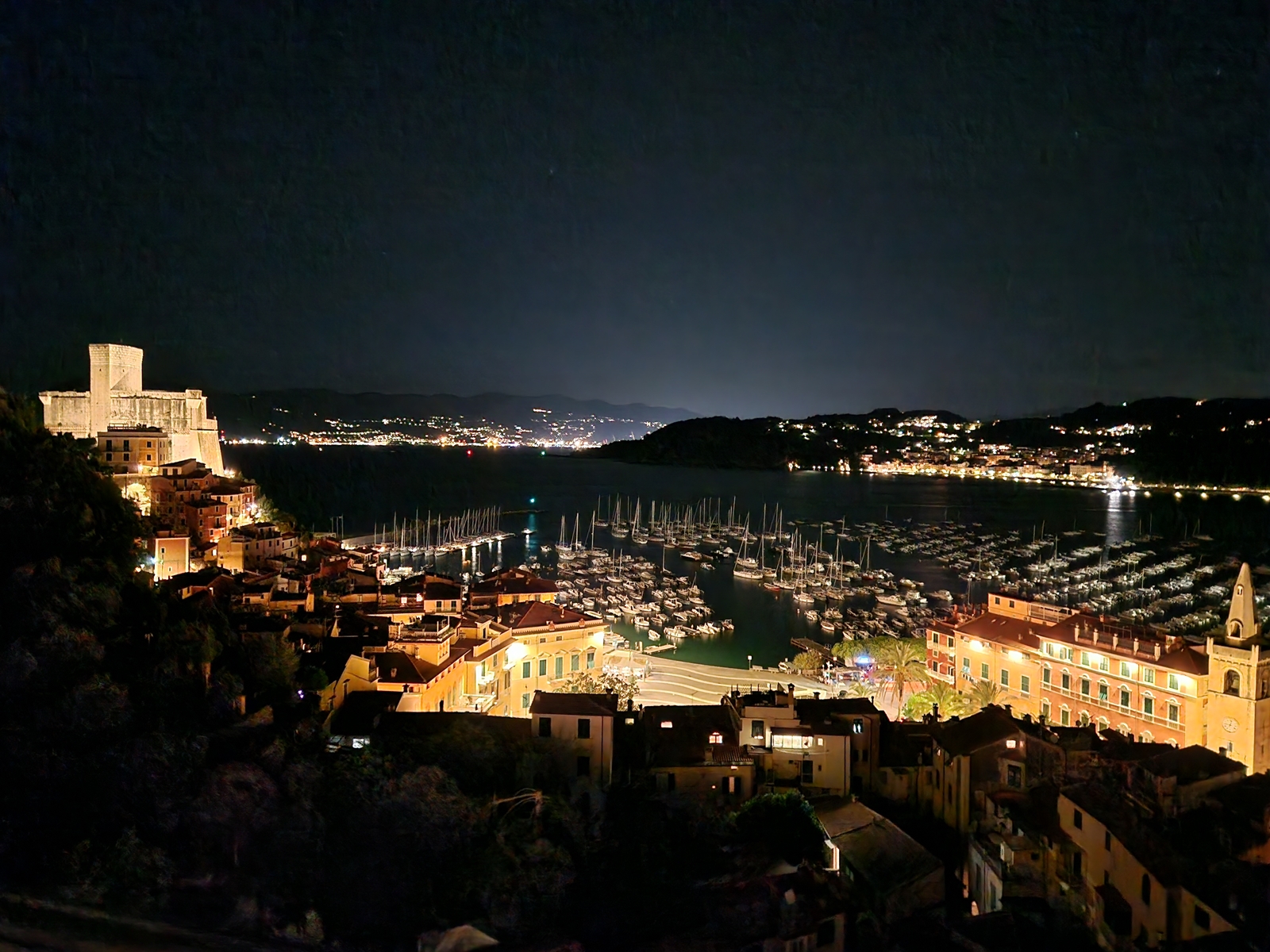 Kvällsbild från balkongen Doria Park Hotel Lerici 2024