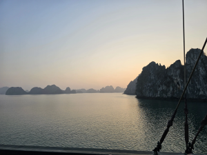 Del 1 Vietnam Sammanfattning och HaLong bukten